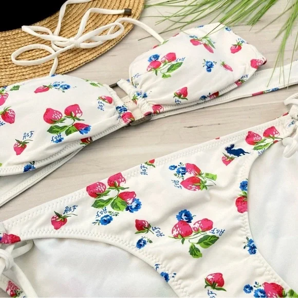 NWOT A&F | Abercrombie & Fitch Strawberry Print Swimsuit Bikini Set - Picture 2 of 6